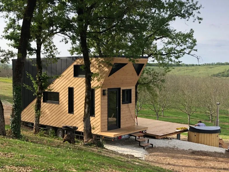 Tiny House de la Ferme de la Truffe (hébergement insolite à la ferme), Cuzance