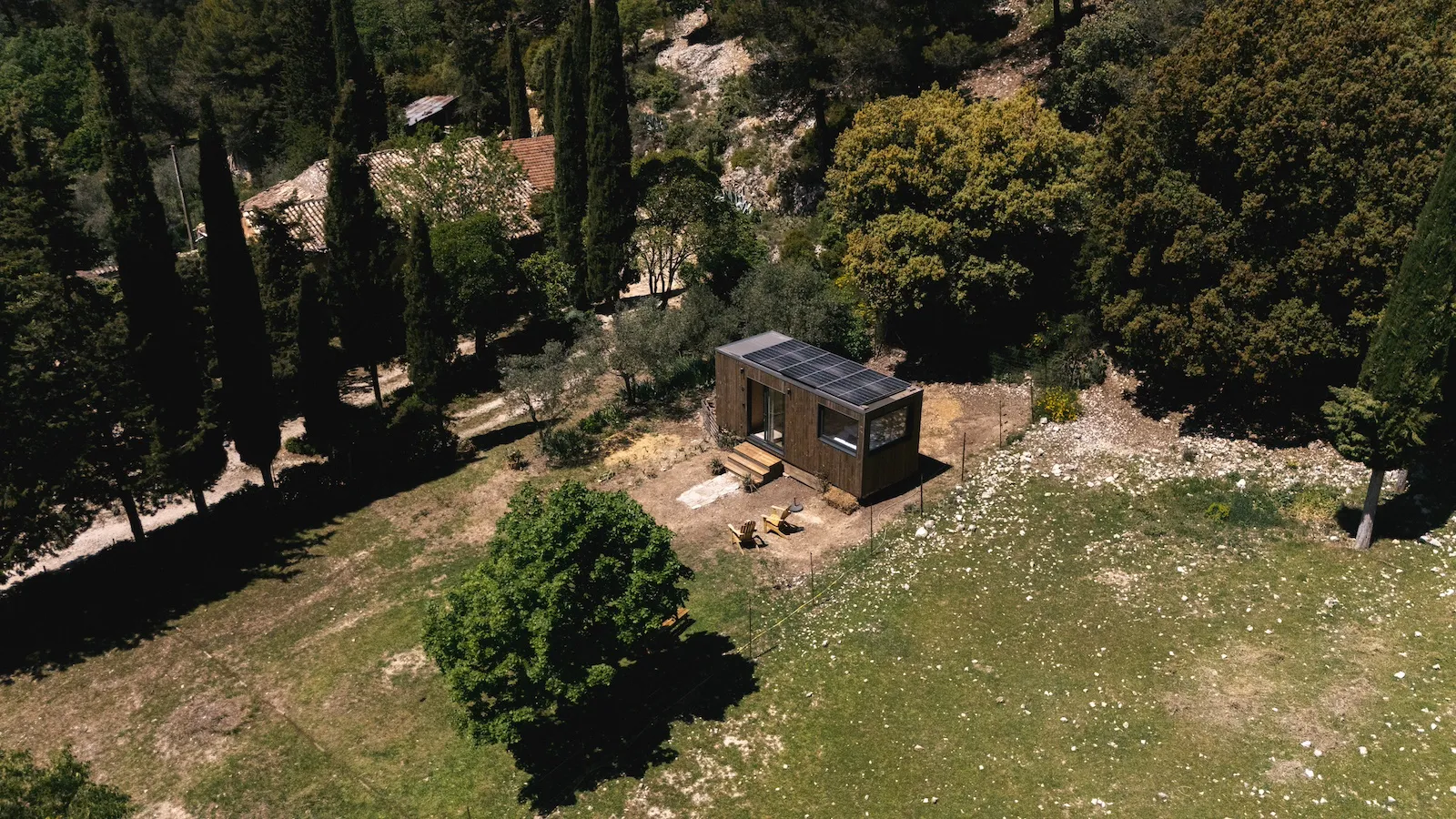 Tiny House du Mont Ventoux (hébergement insolite à la ferme), Le Barroux