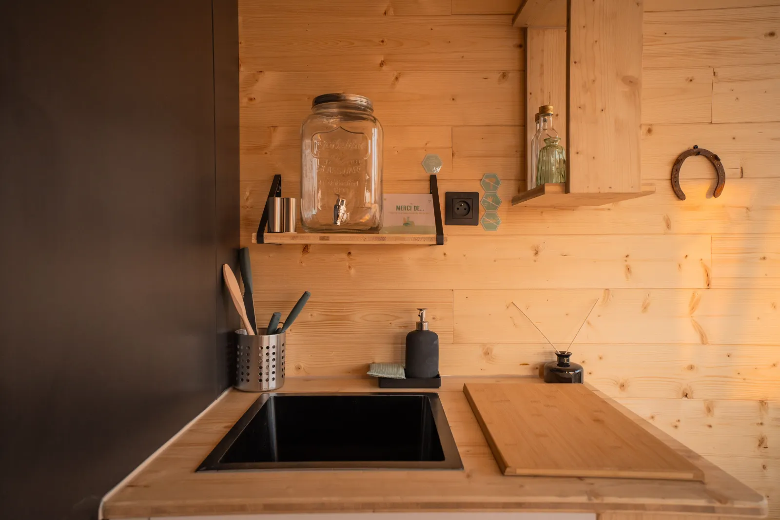 Tiny House du Centre Équestre de Carla, Espinasse-Vozelle : image 4