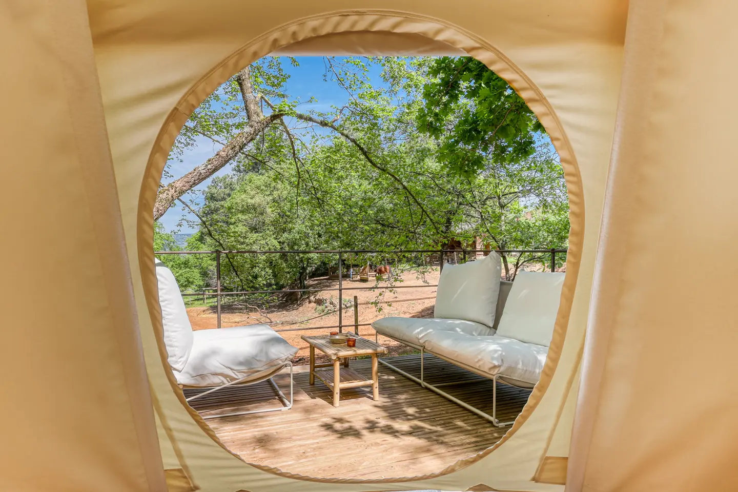 Tipi de la Tribu des Ocres, Roussillon : image 5