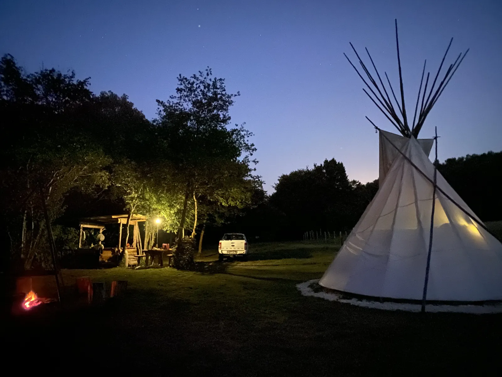 Tipi Lakota, Bitry : image 3