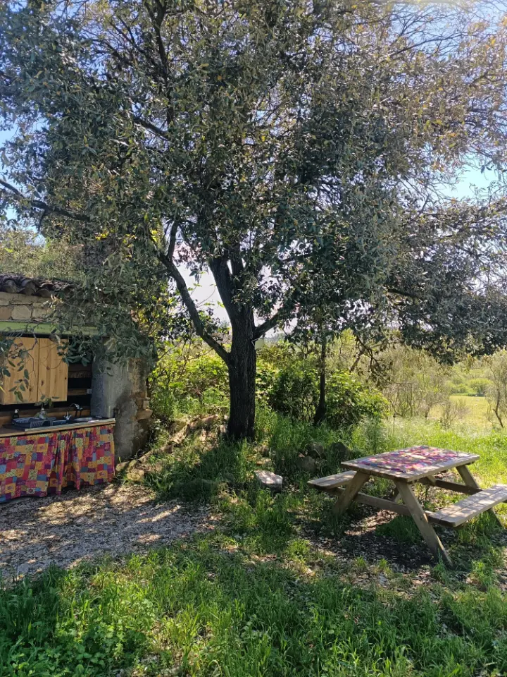 Yourte des Bréguières, Esparron-de-Pallières : image 3
