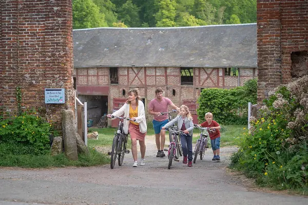 Yourte du Noyer, Méréaucourt : image 4