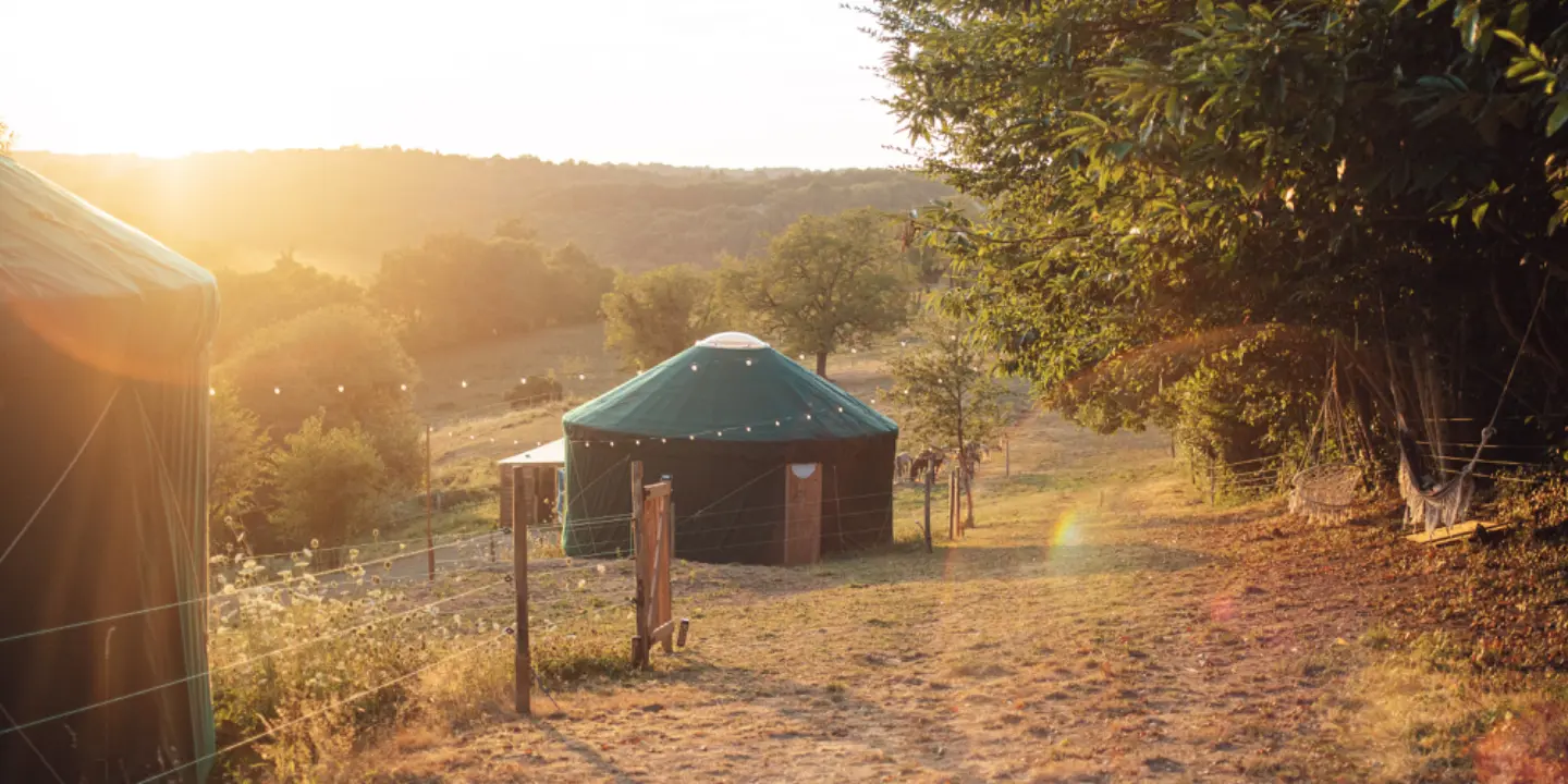Yourte du Ranch des Mearas (hébergement insolite à la ferme), Saint-Mesmin