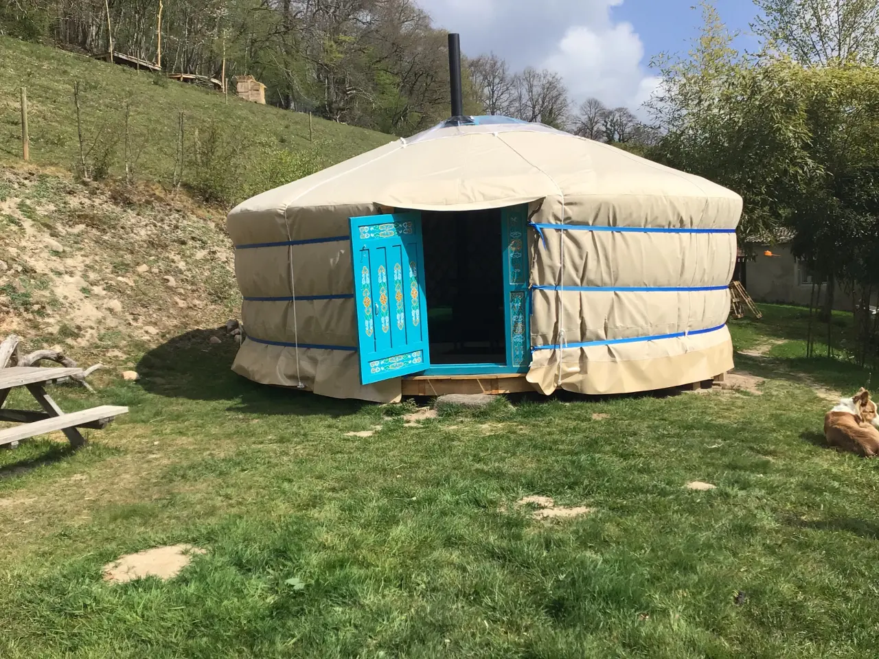 Yourte Morvan Insolite (hébergement insolite à la ferme), Mesvres