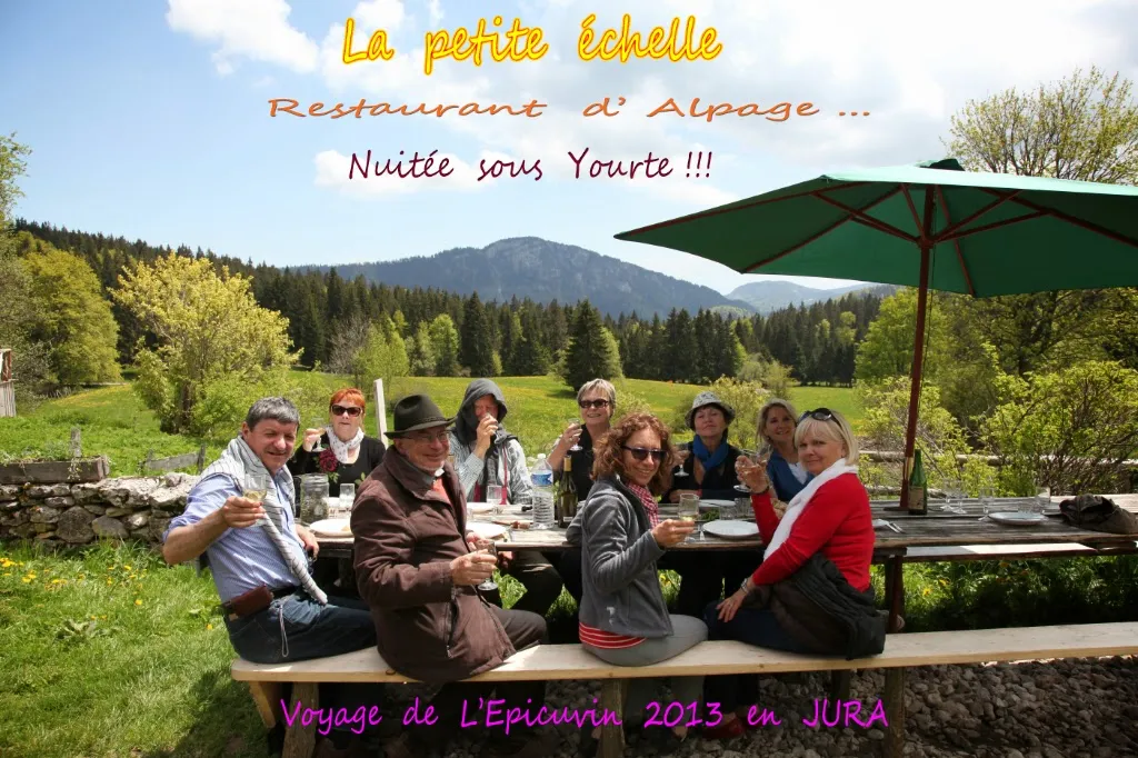 Yourte Vaulion de la Petite Échelle, Rochejean : image 4